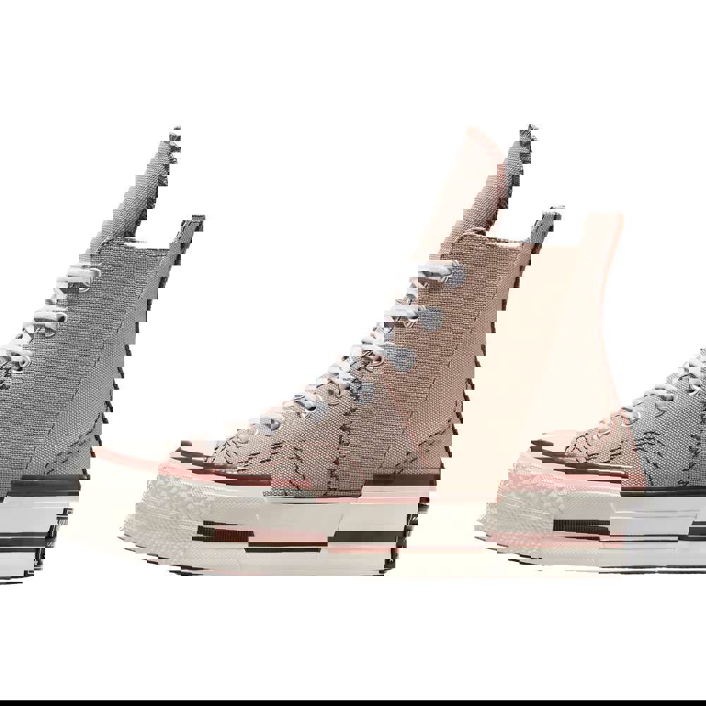 解構休閒鞋- 摩曼頓Momentum