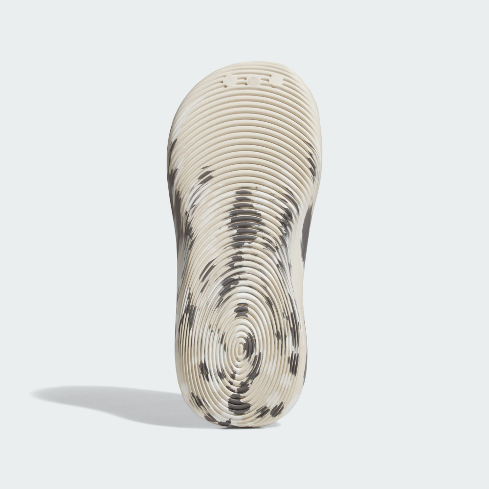 ADIFOM IIINFINITY 運動拖鞋