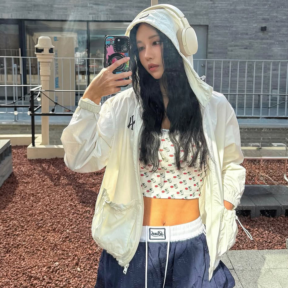 MLB Korea MLB 抗UV連帽防風外套 紐約洋基隊 (3AWJB0453-50IVS)｜銳克運動