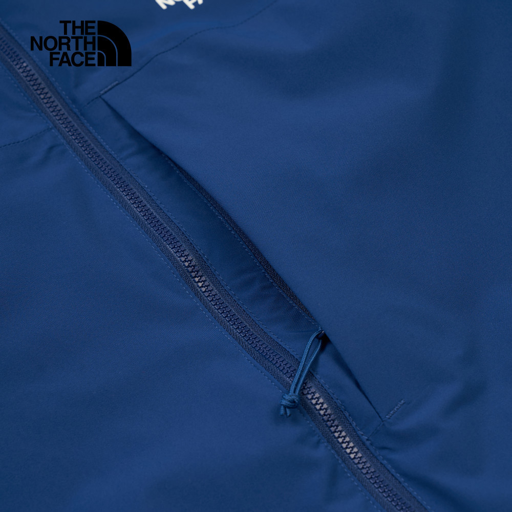 The North Face北面男款藍色DWR防潑水連帽輕量風衣｜89ZND1R