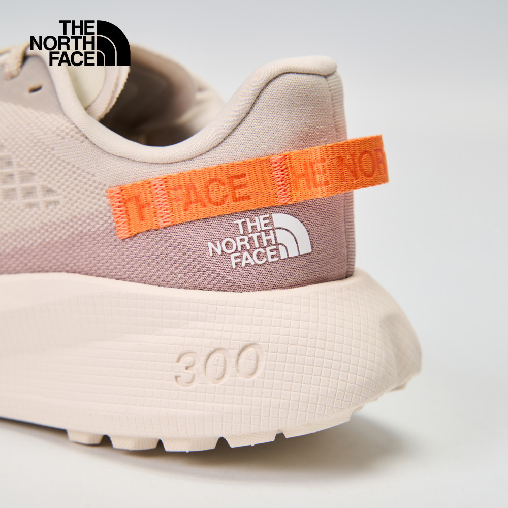 The North Face北面女款米白色抓地戶外舒適耐穿野跑鞋｜8A9S7G4