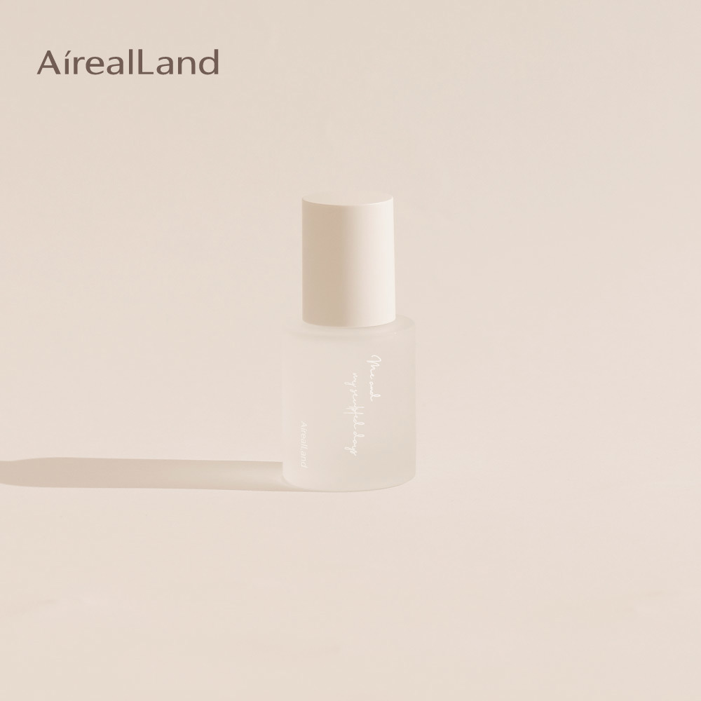 【台灣妞力薦代言】年零 AirealLand 彈力小顏緊緻精華 50mL：駐齡彈力微網膜 X 3 重抗老胜肽對抗重力，綻現緊緻，再塑柔潤年輕力