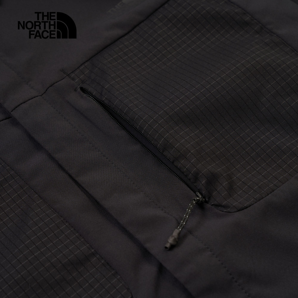 The North Face北面男款黑色LIGHTRANGE防曬長袖襯衫｜8DFZJK3