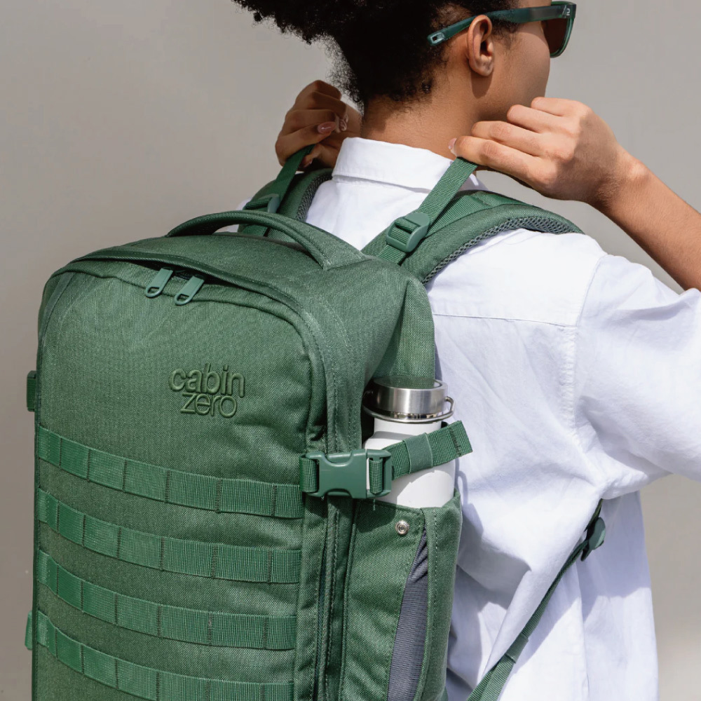 【CabinZero】英國輕旅登機後背包28L - 軍用款 秘境綠