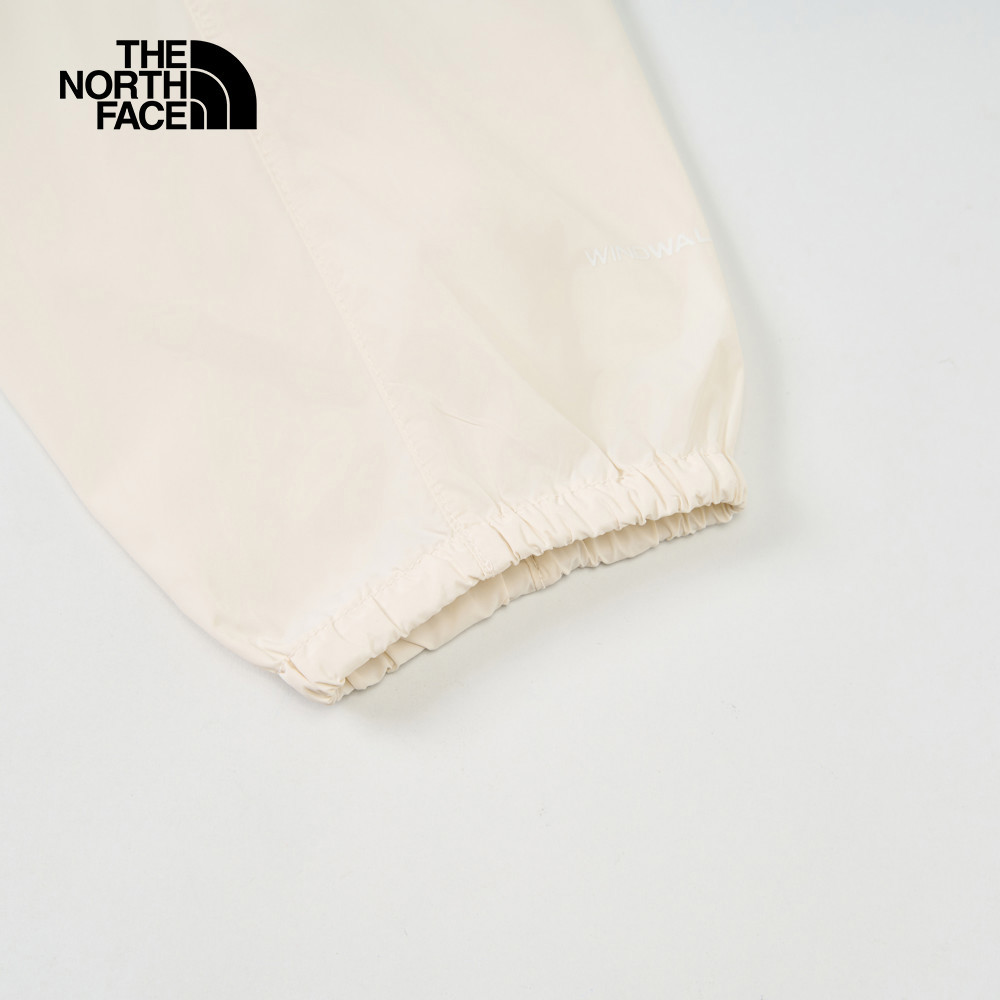 【10/26 00點限時搶購】The North Face北面女款米白色DWR防潑水防風外套｜8DGSROU