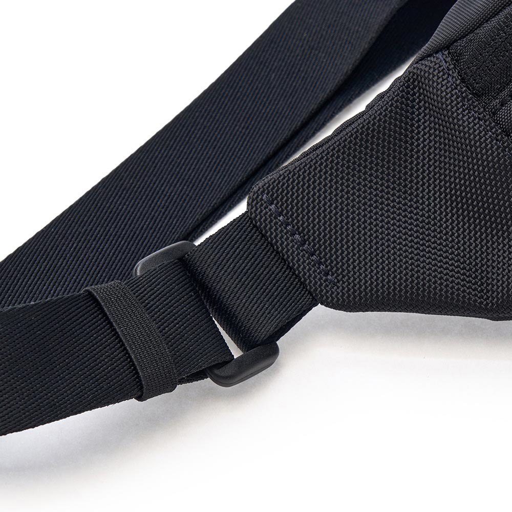 MLB 腰包 肩背包 紐約洋基隊 (3AHSB025N-50BKS)