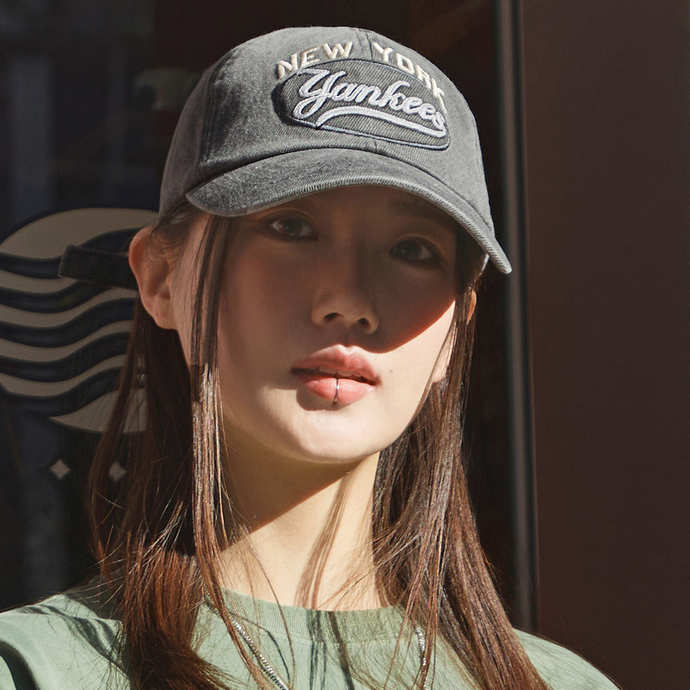 MLB 可調式軟頂棒球帽 Varsity系列 紐約洋基隊 (3ACPV165N-50CGS)