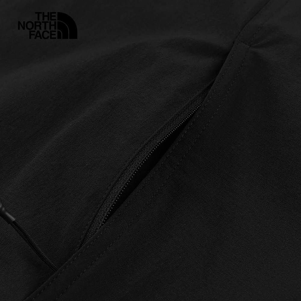 The North Face北面女款黑色DWR防潑水可打包防風外套｜8DGRJK3