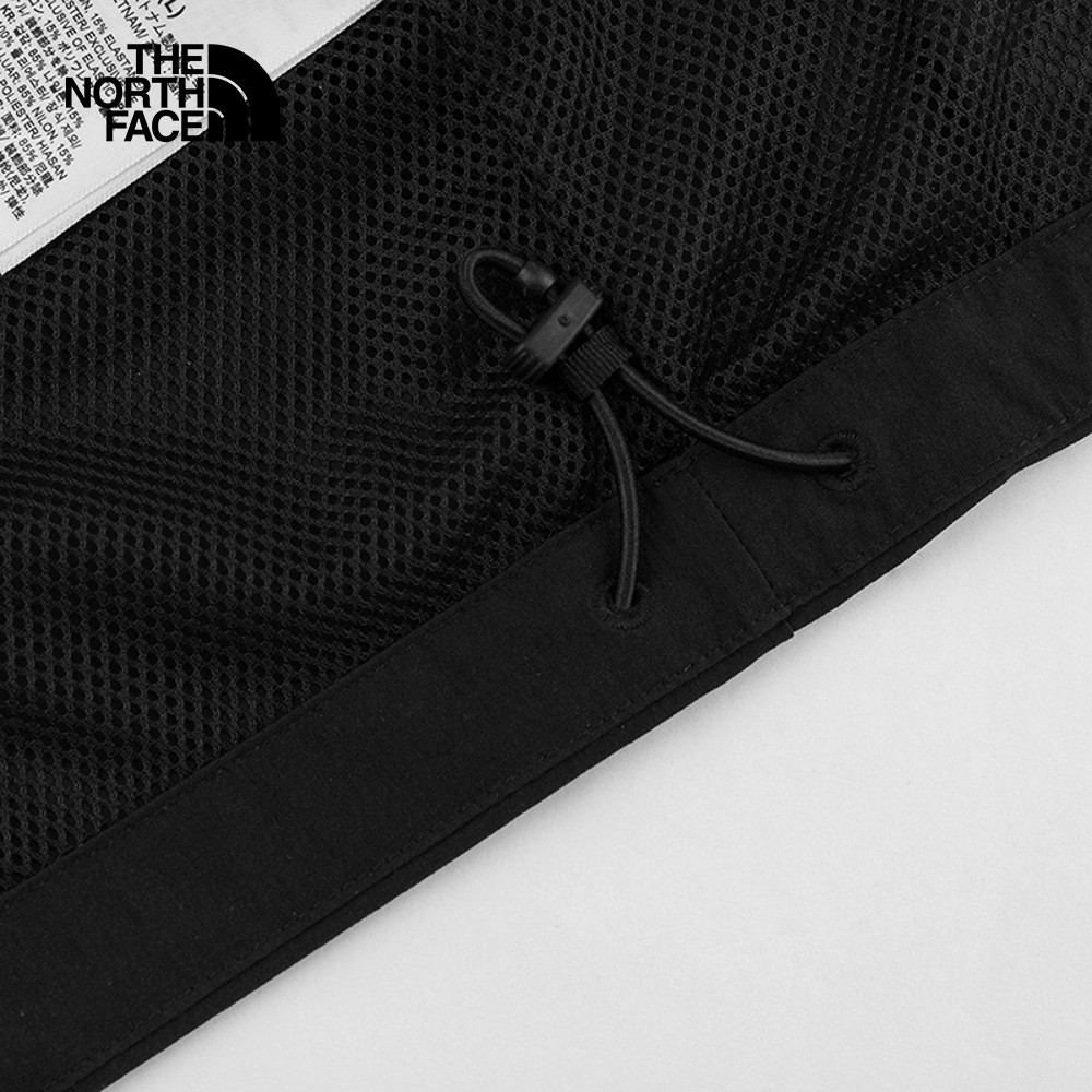 The North Face北面女款黑色DWR防潑水可打包防風外套｜8DGRJK3