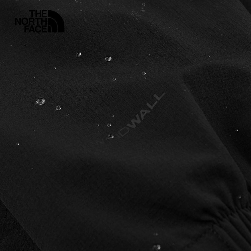 The North Face北面女款黑色DWR防潑水可打包防風外套｜8DGRJK3