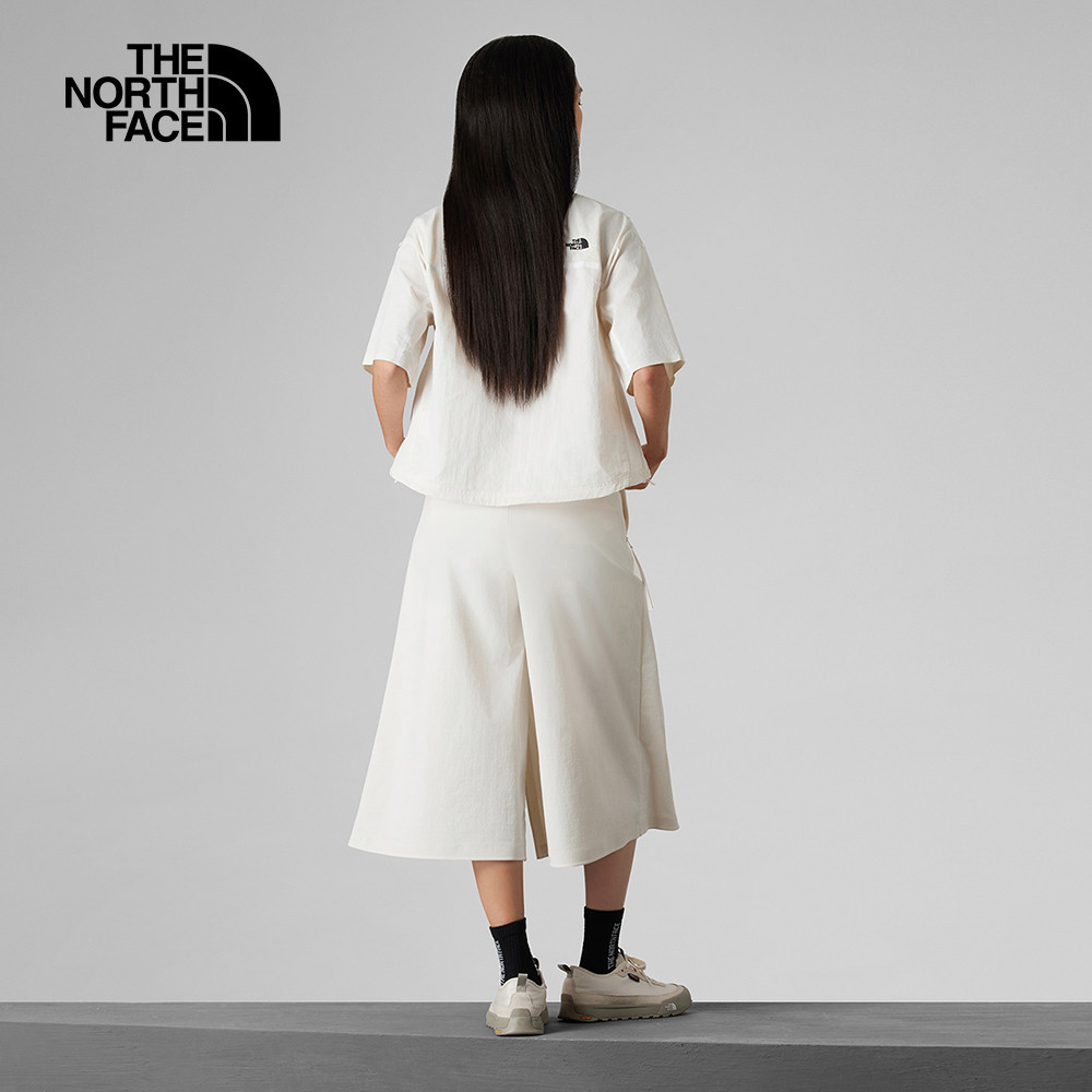 UE女款米白色舒適透氣短袖T恤｜8CJ8QLI