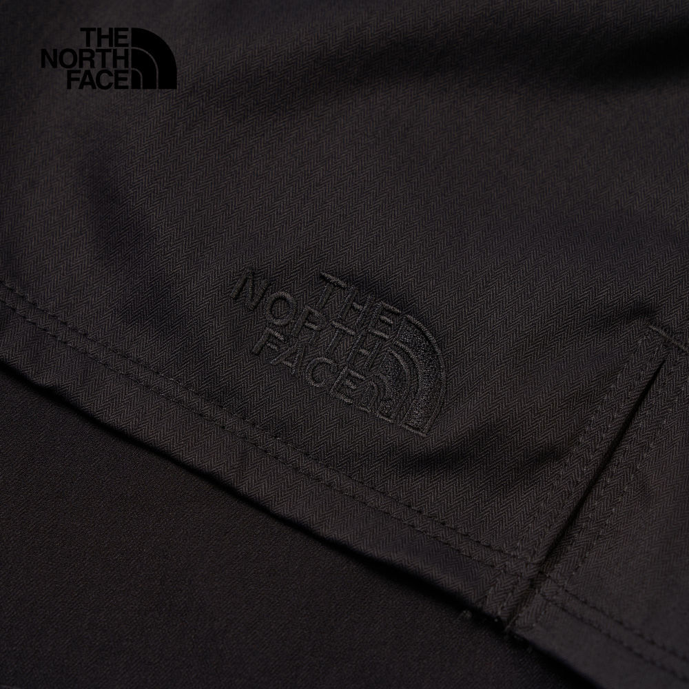 The North Face北面女款黑色舒適透氣休閒短褲｜8EYUJK3