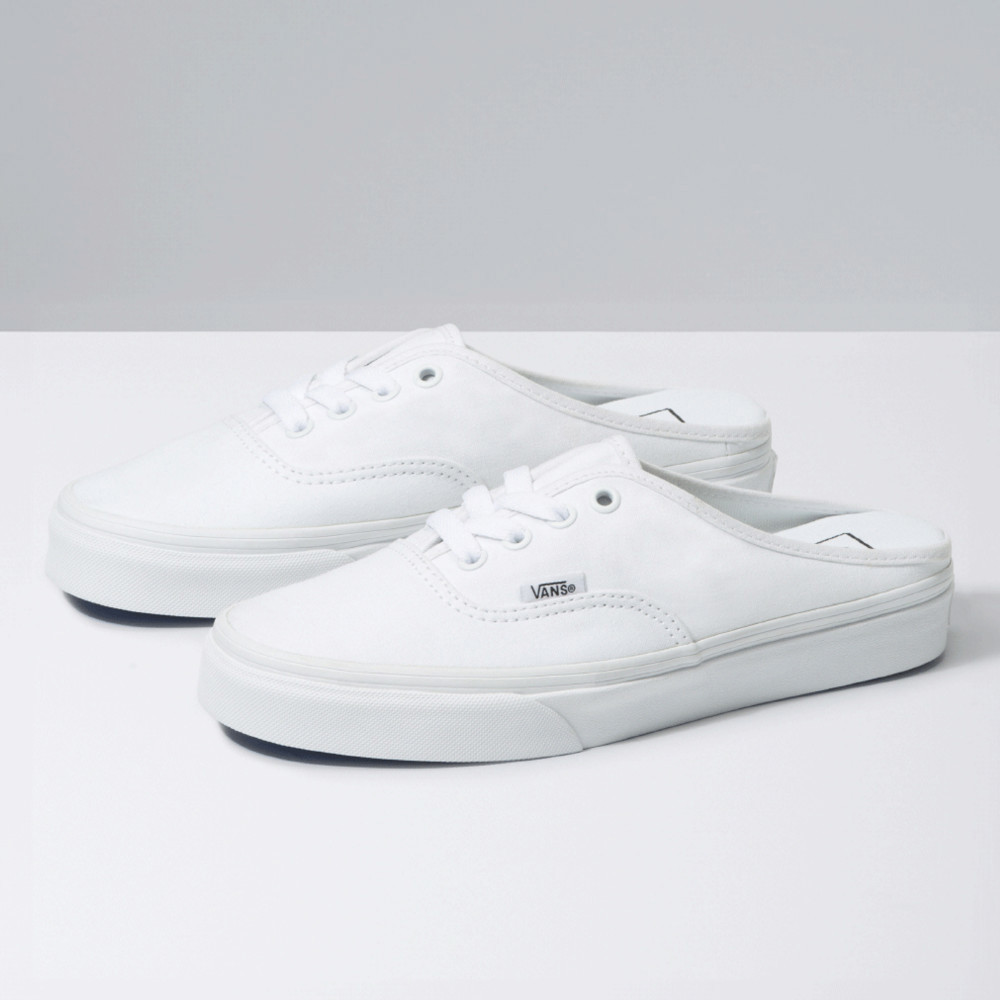 UA Authentic Mule 白色懶人拖鞋