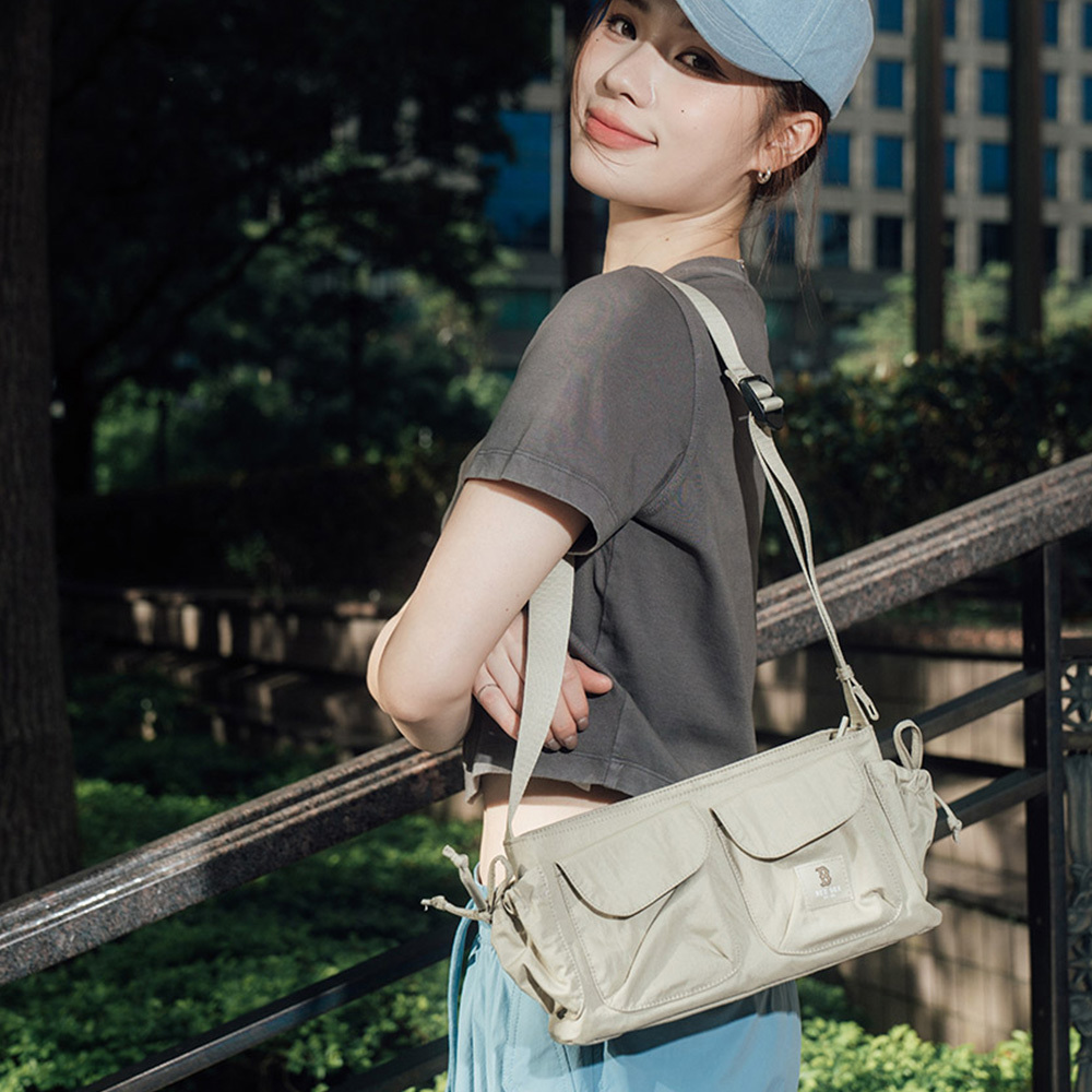 MLB 斜背包 肩背包 波士頓紅襪隊 (3ACRB035N-43SAS)