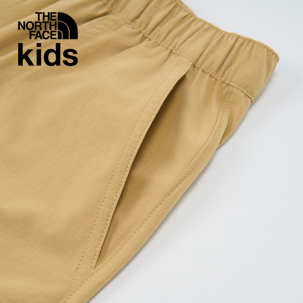 The North Face北面兒童卡其色UPF防曬短褲｜8C0KLK5