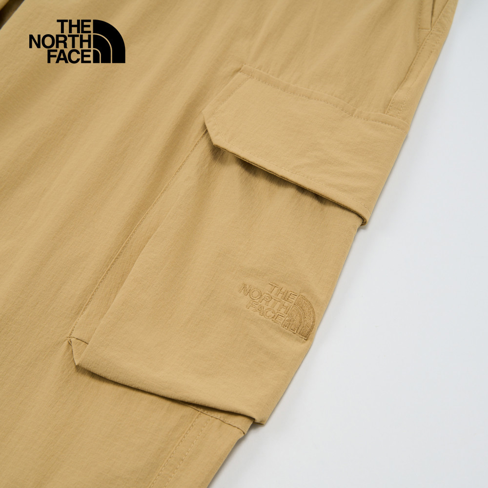 The North Face北面男款卡其色UPF防曬長褲｜8C0ULK5