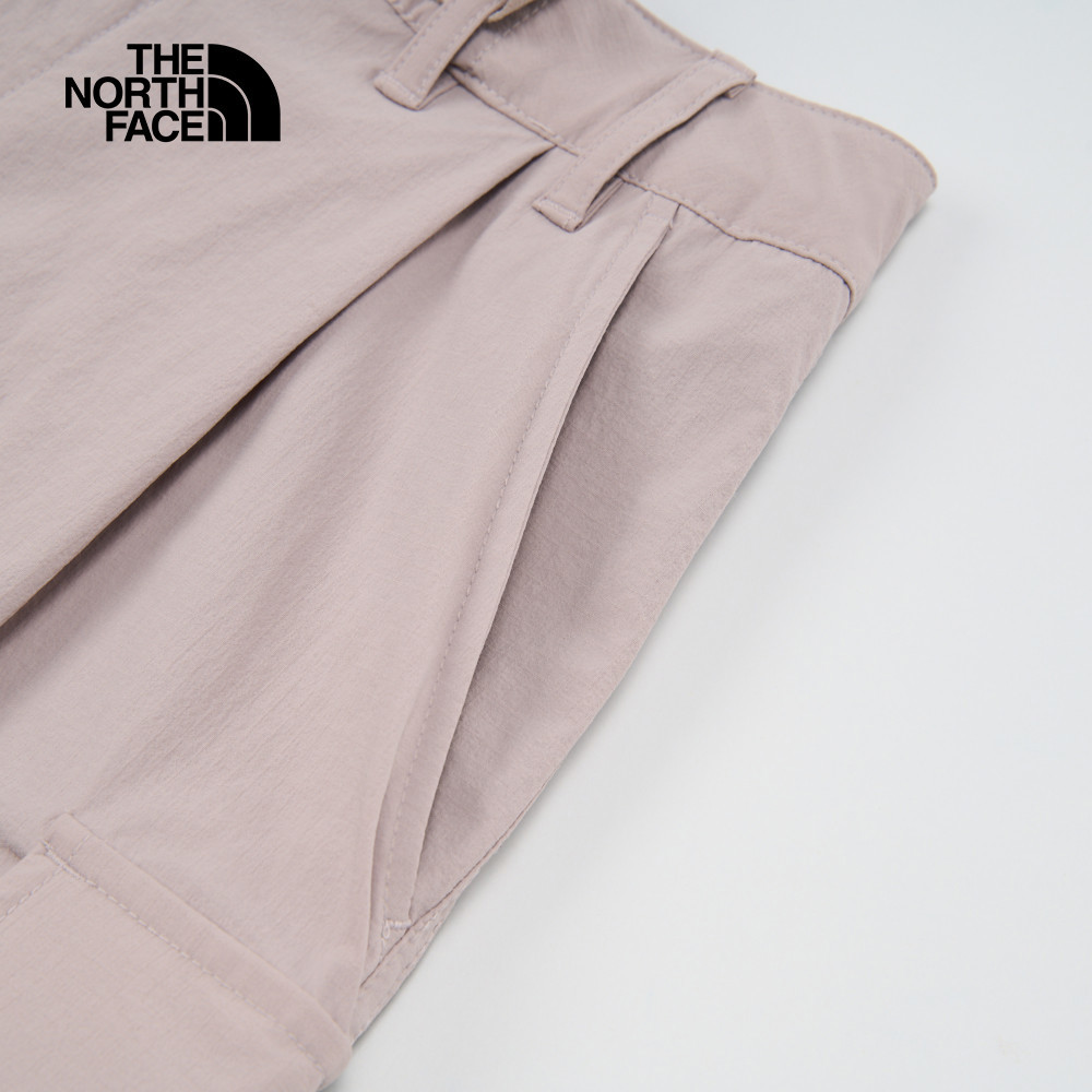 The North Face北面女款灰色UPF防曬短褲｜8C111OA