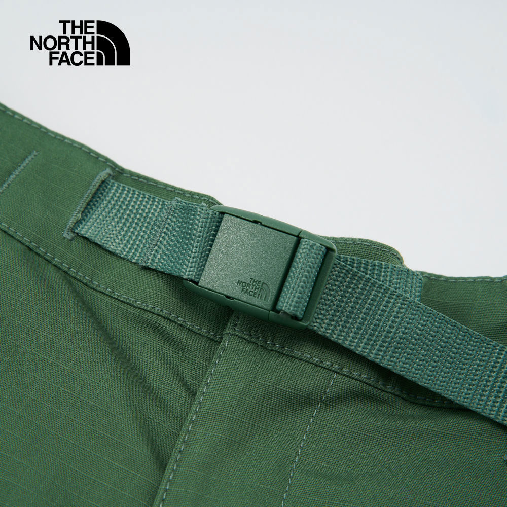 【10/27 12點限時搶購】The North Face北面男款綠色DWR防潑水短褲｜8CM5HCH