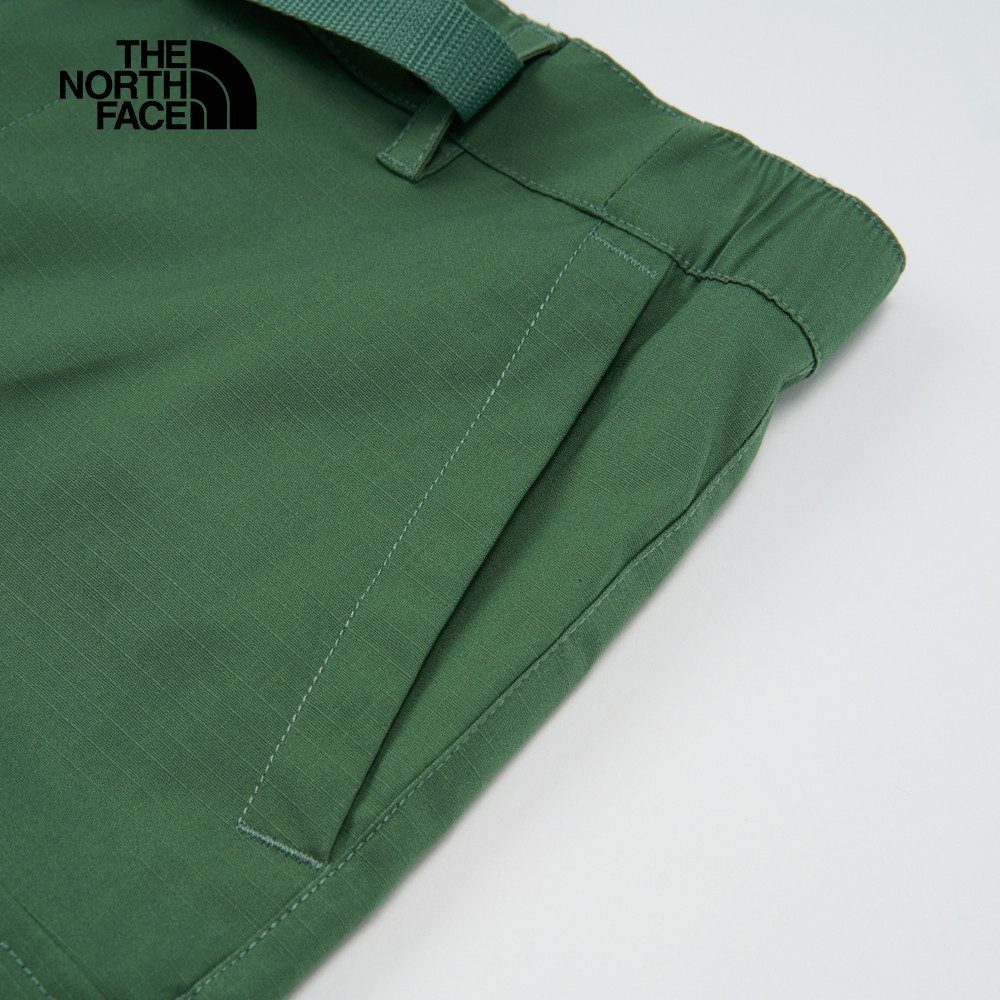 【10/27 12點限時搶購】The North Face北面男款綠色DWR防潑水短褲｜8CM5HCH