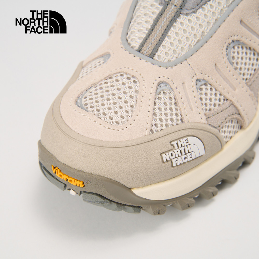 The North Face北面男女款灰色Vibram抓地耐磨運動鞋｜8AE26S5