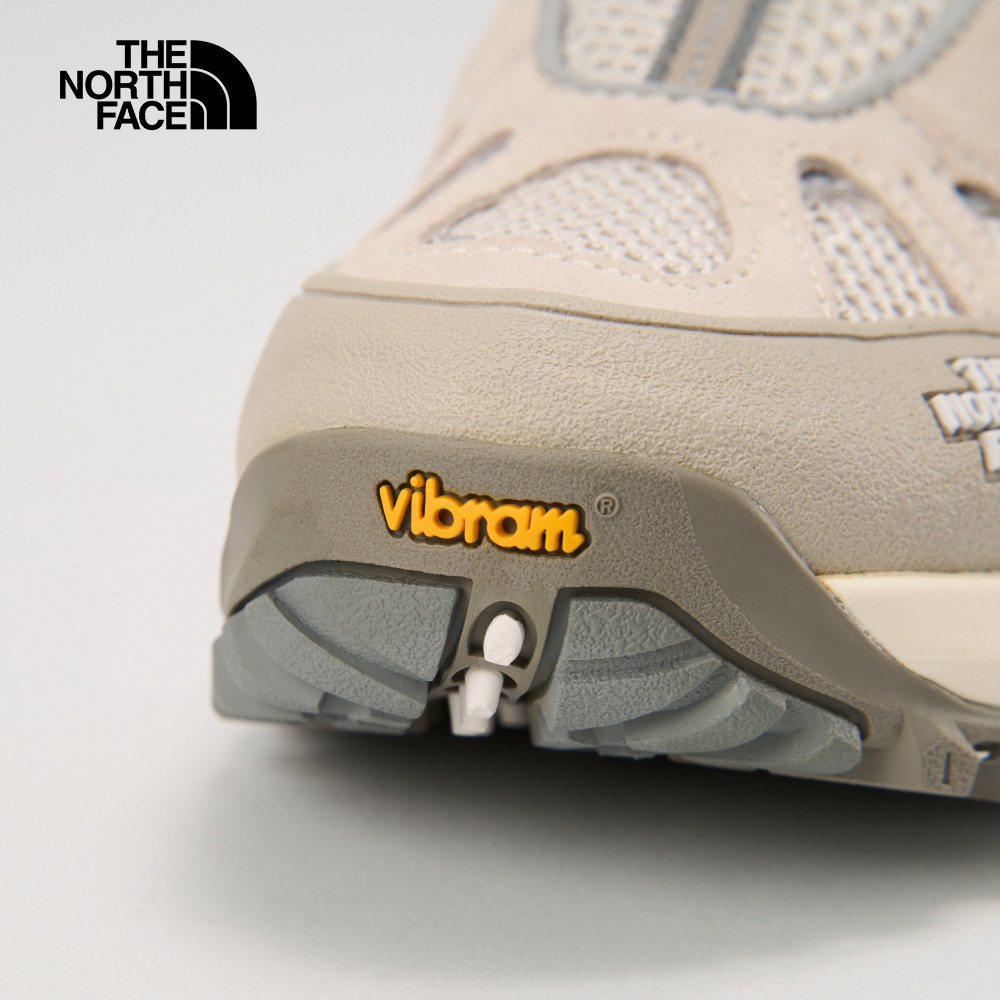 The North Face北面男女款灰色Vibram抓地耐磨運動鞋｜8AE26S5