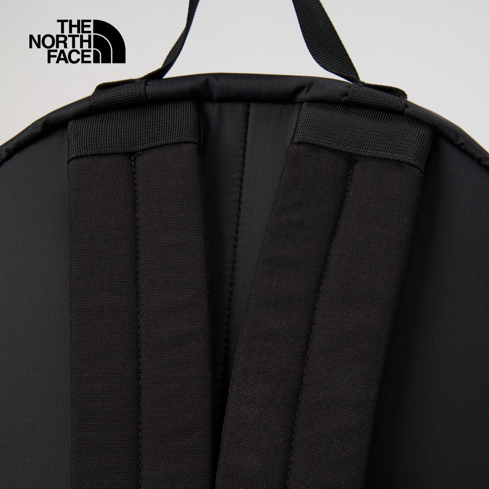 The North Face北面男女款黑色休閒後背包｜8DJJKX7