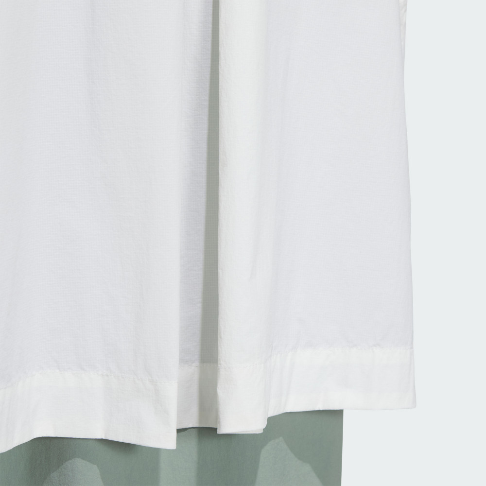 MODERN TECH 連帽外套