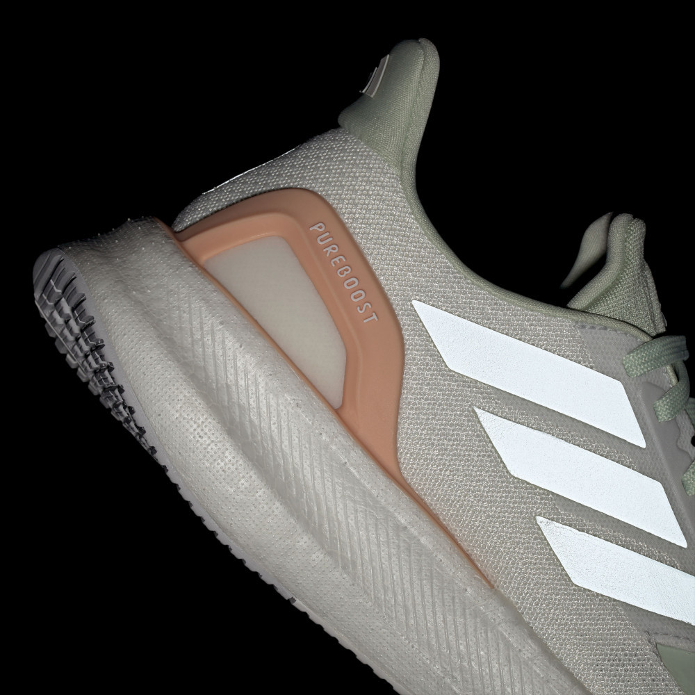 PUREBOOST 5 跑鞋