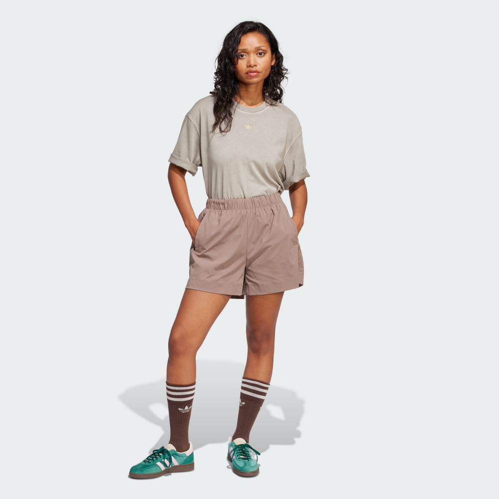 ESSENTIALS 運動短褲