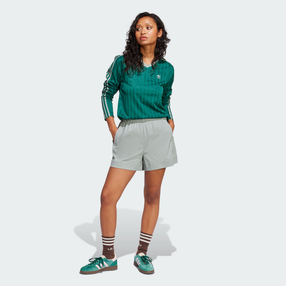 ESSENTIALS 運動短褲