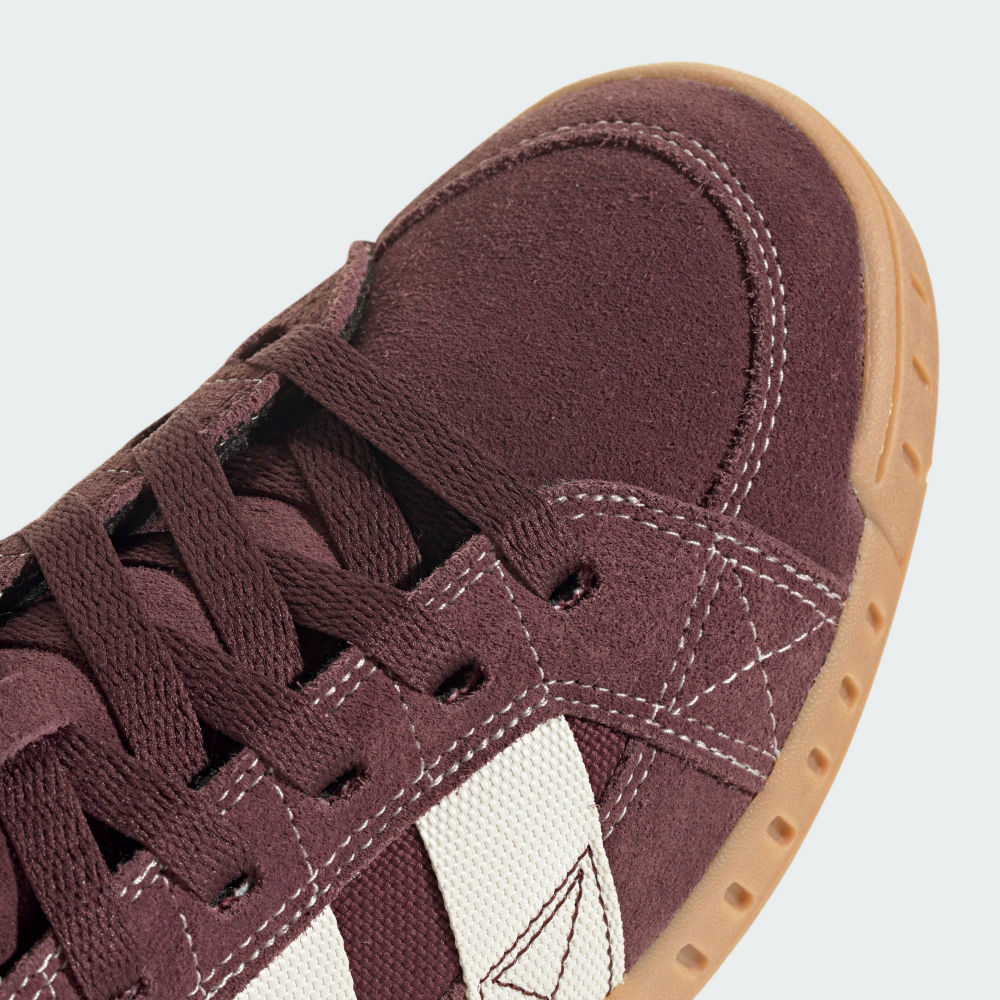 LWST 運動休閒鞋