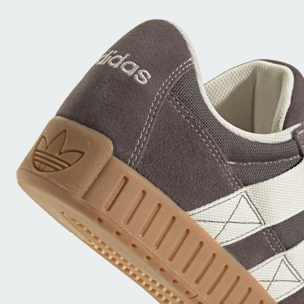 LWST 運動休閒鞋