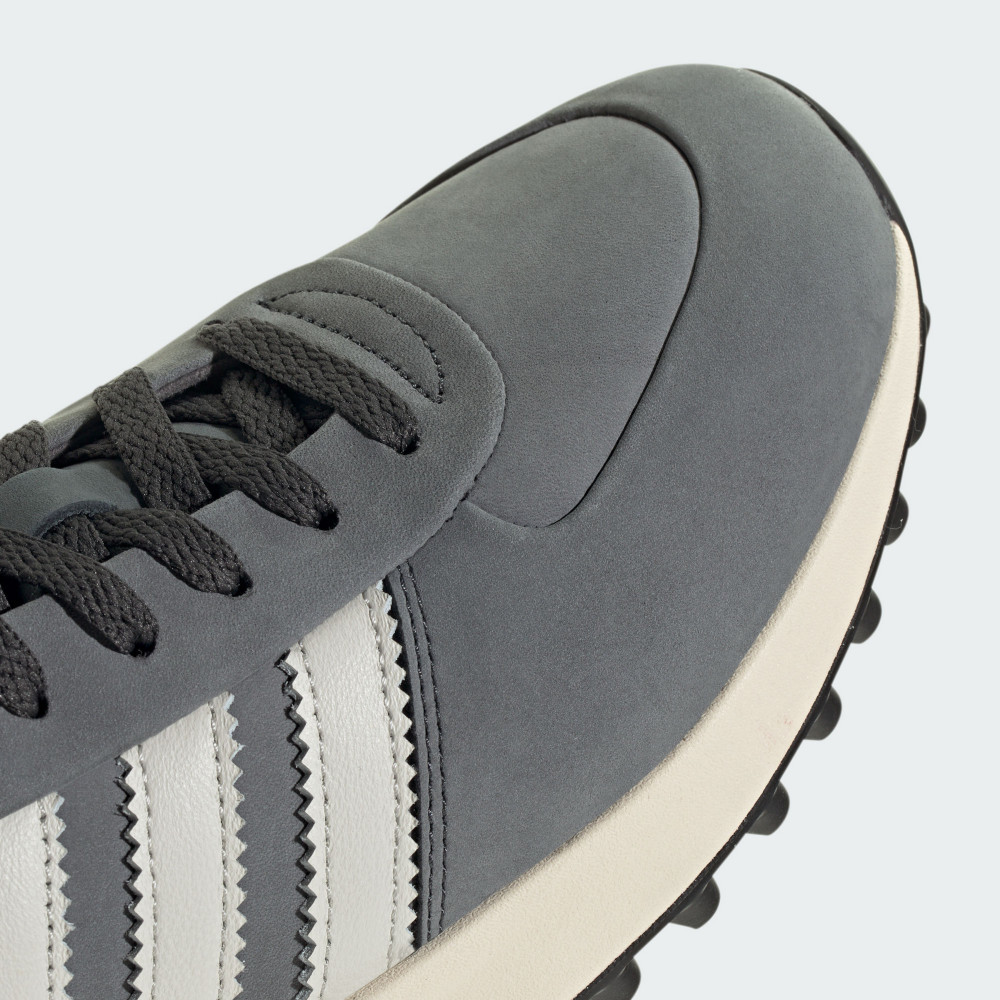 LA TRAINER XLG 運動休閒鞋