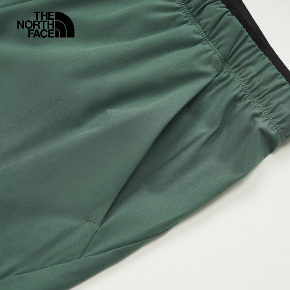 The North Face北面男款綠色DWR防潑水可調節褲腰短褲｜87W5HCH