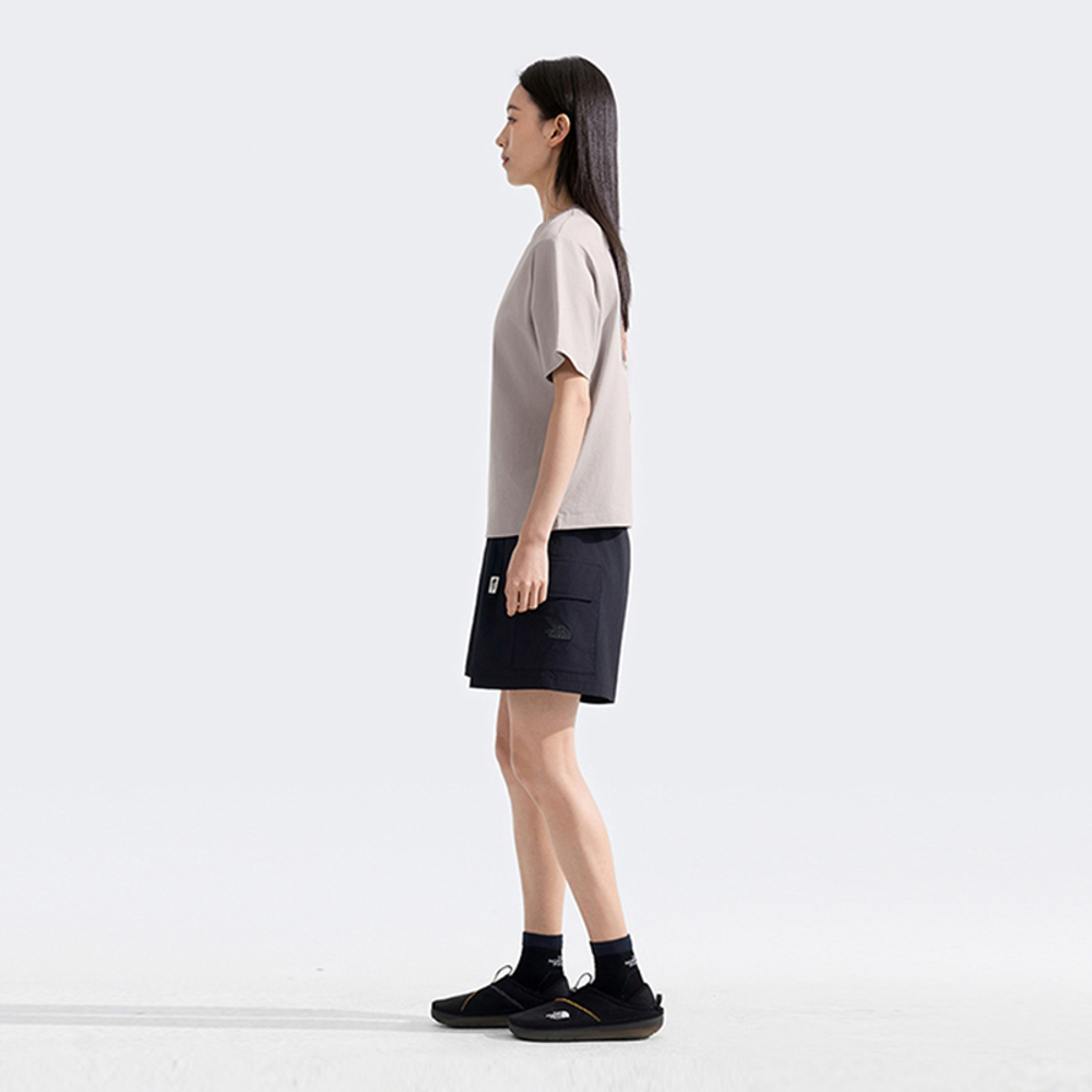 The North Face北面女款灰色大尺寸印花短袖T恤｜8DCB1OA