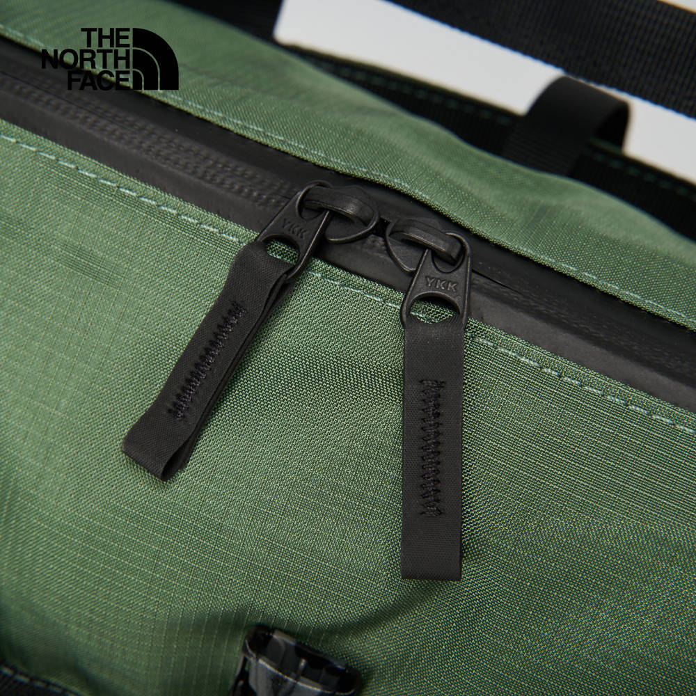 The North Face北面男女款綠色舒適背負大容量背提兩用休閒後背包｜8B1YHCH