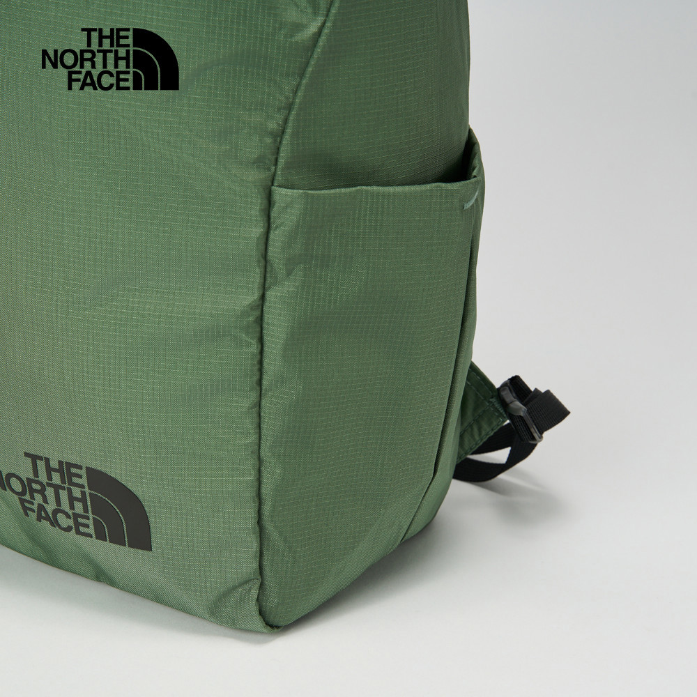 The North Face北面男女款綠色舒適背負大容量背提兩用休閒後背包｜8B1YHCH