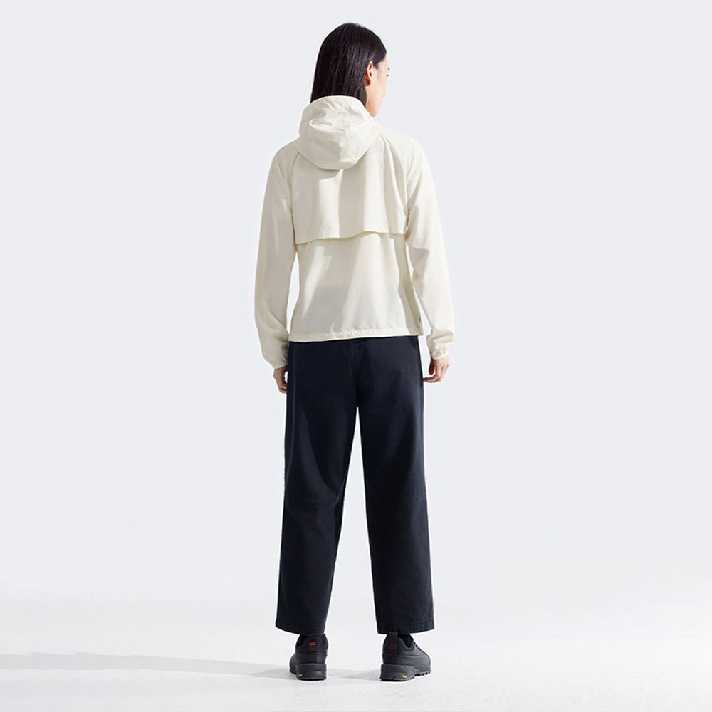 The North Face北面女款米白色UPF防曬防風外套｜8EXDQLI