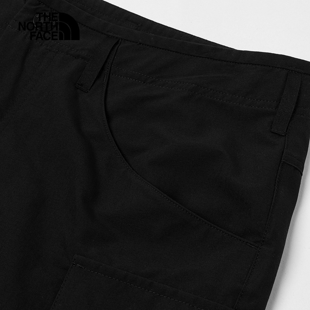 【10/26 12點限時搶購】The North Face北面男款黑色DWR防潑水短褲｜8EYCJK3