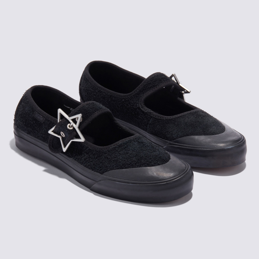 Mary Jane 黑色滑板鞋