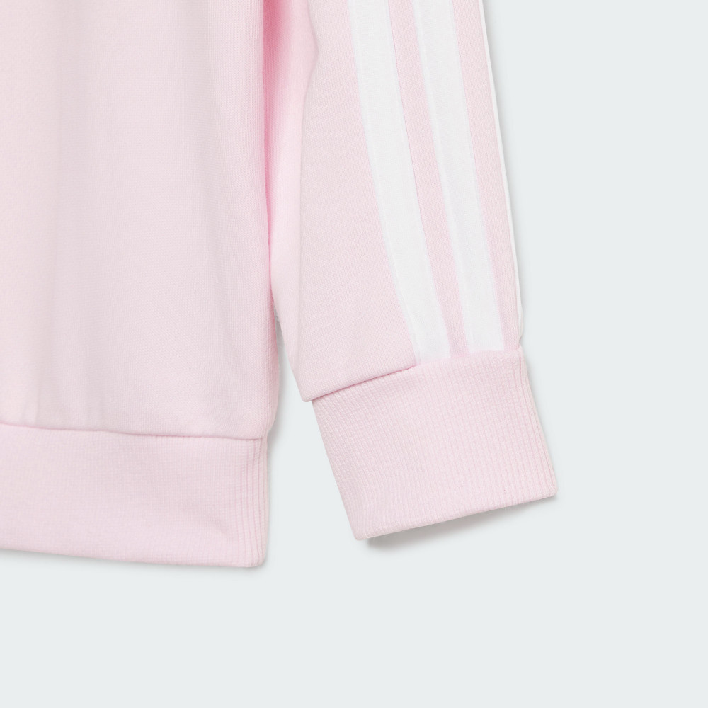 ESSENTIALS 運動套裝