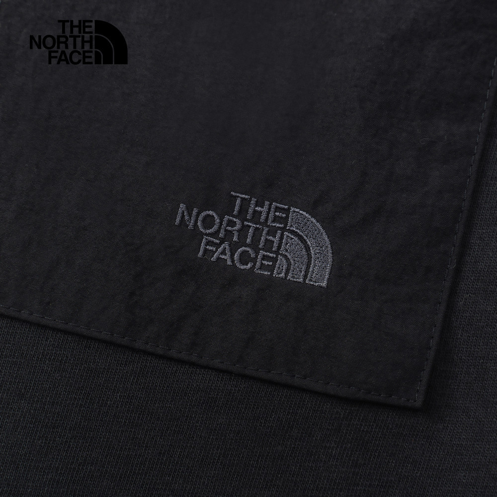 The North Face北面男款黑色純棉舒適透氣短袖T恤｜8C7TJK3