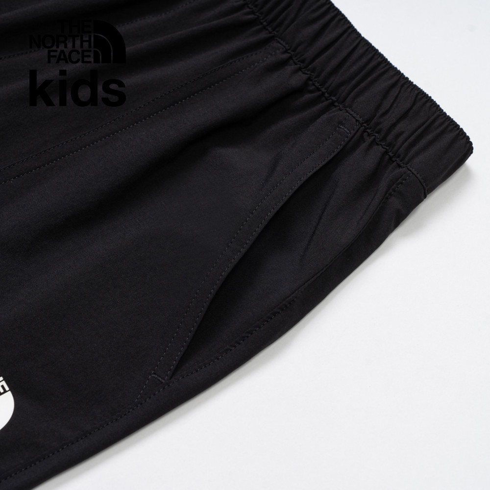 The North Face北面兒童黑色UPF防曬短褲｜8C0KJK3