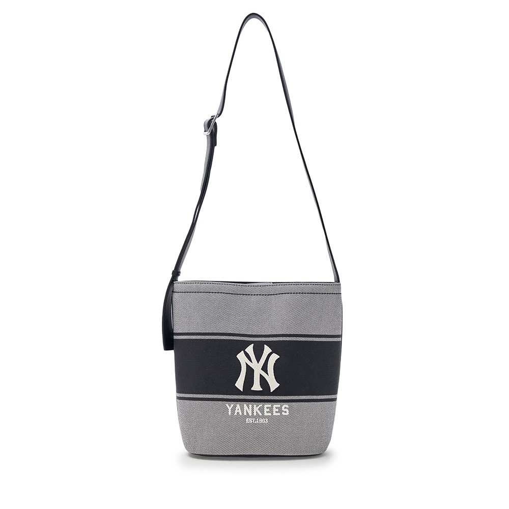 MLB 肩背 斜背 兩用 托特包 水桶包 Varsity系列 紐約洋基隊 (3ABMB015N-50BKS)