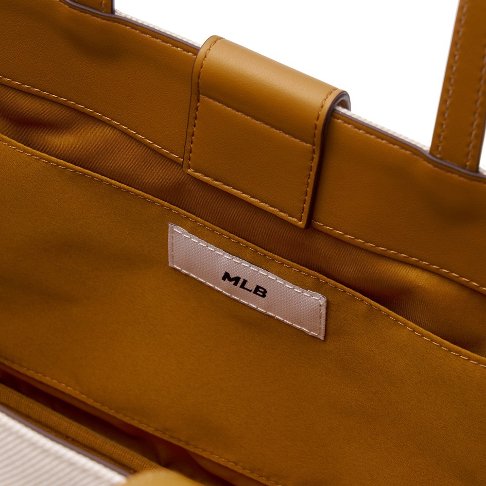 MLB 托特包 肩背包 Varsity系列 紐約洋基隊 (3ABQB015N-50CRS)