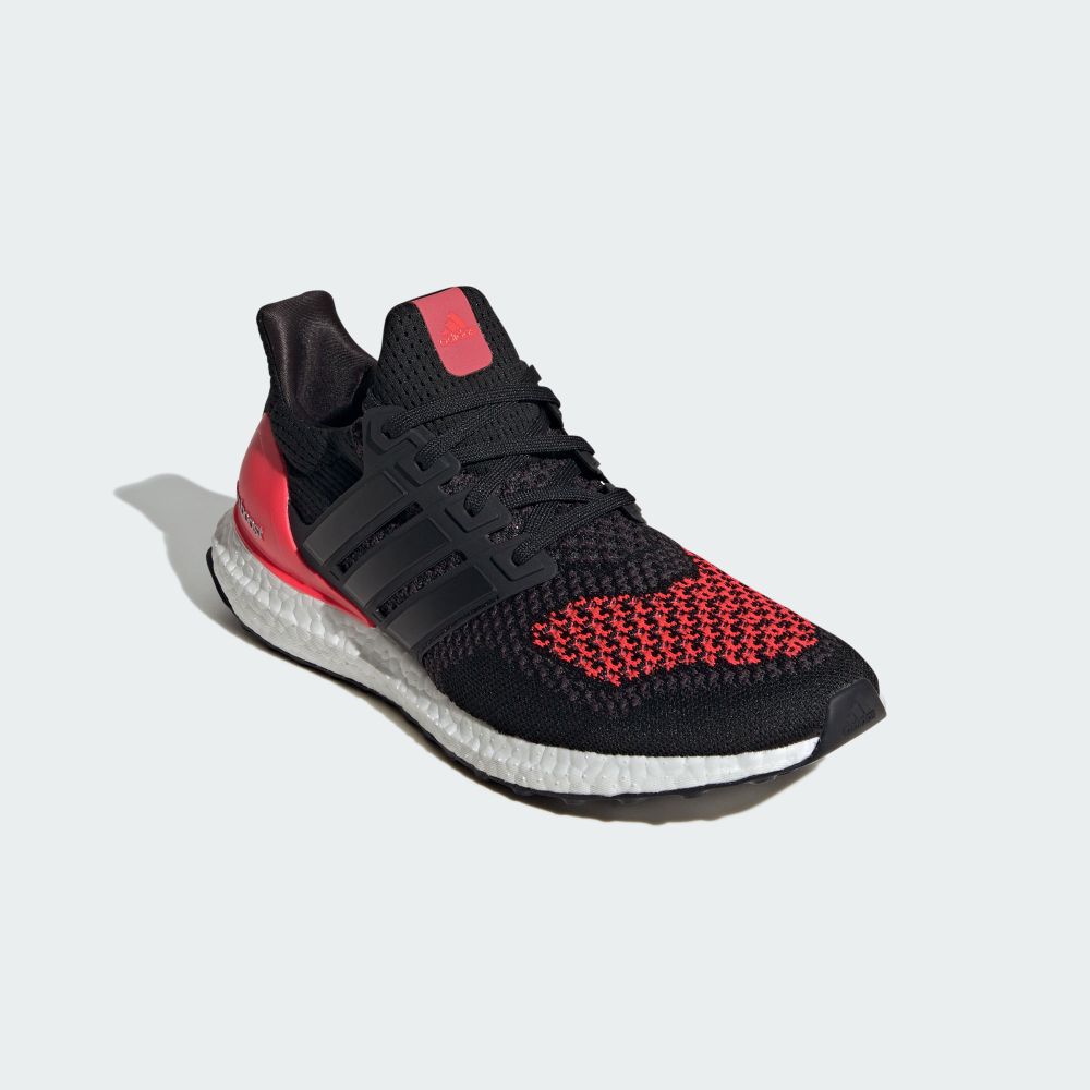 ULTRABOOST 1.0 跑鞋