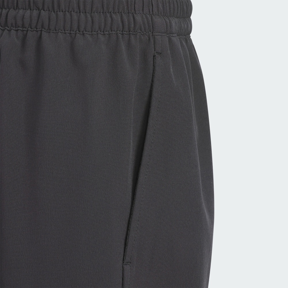 SPORTSWEAR 運動短褲