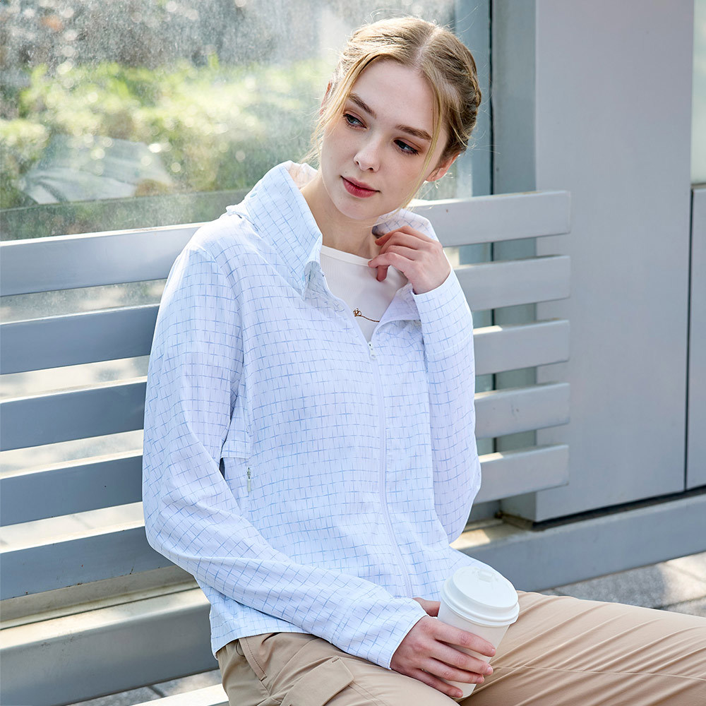 女款蚊瘋不動涼感短版外套(A1GA2510W冰藍印花/短版/防曬外套/防蚊外套/涼感)