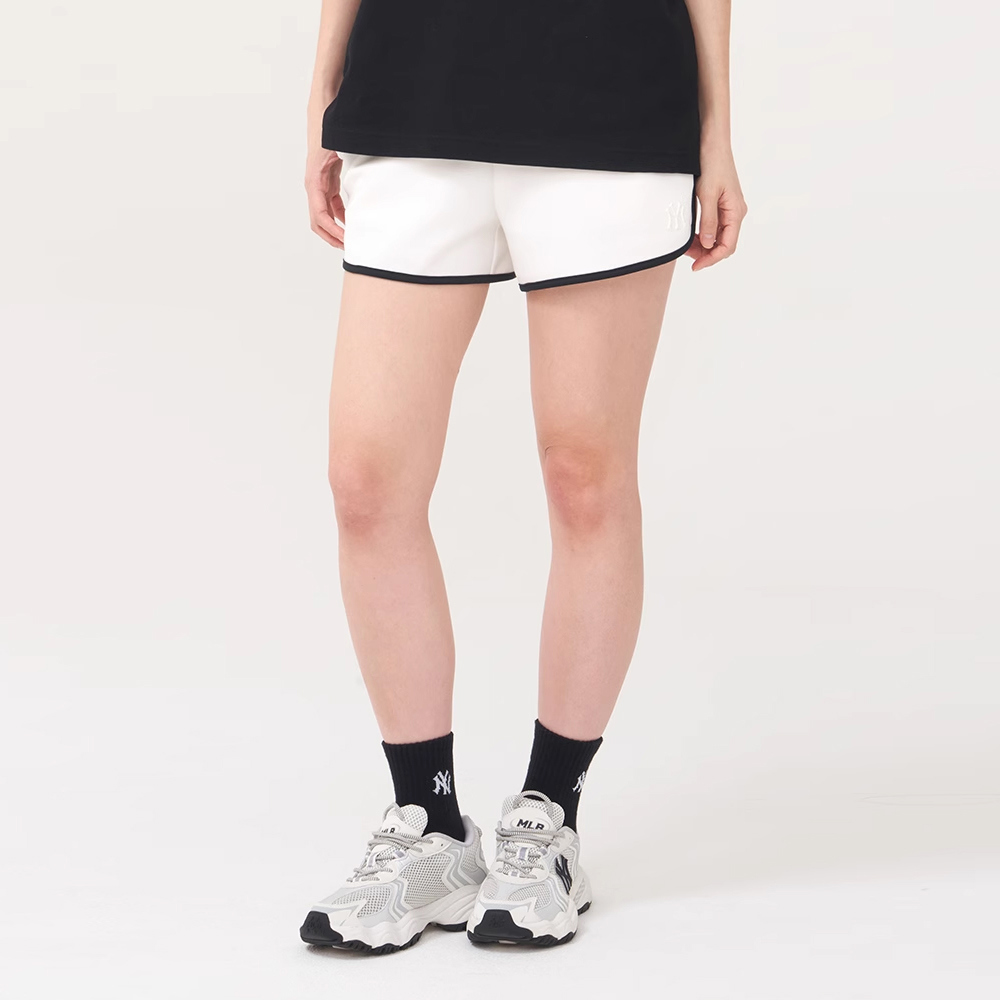 MLB 女版休閒短褲 紐約洋基隊 (3FSPB0453-50IVS)