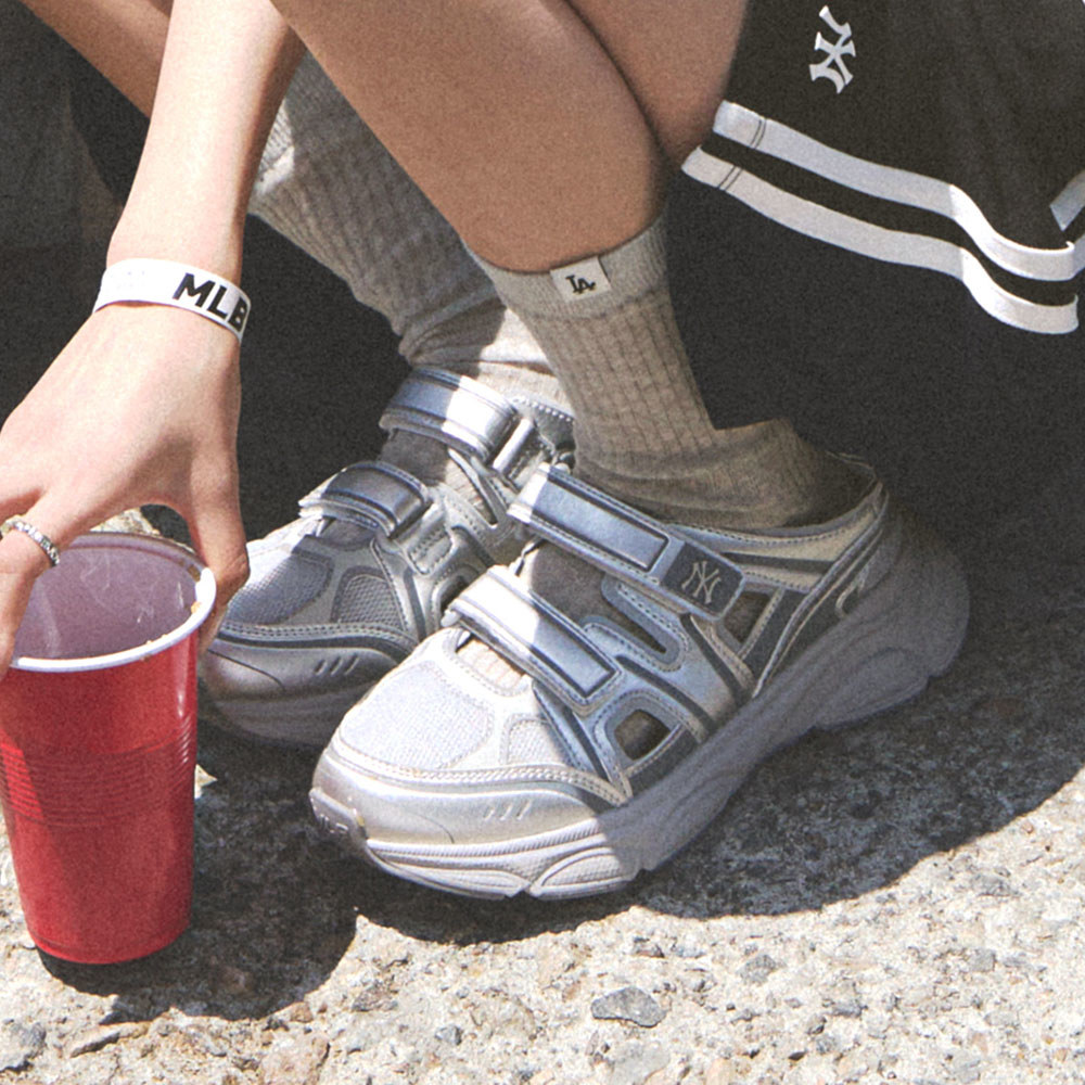 MLB 瑪莉珍運動鞋 休閒鞋  運動娃娃鞋 紐約洋基隊 (3ASDACE53-50SIS)